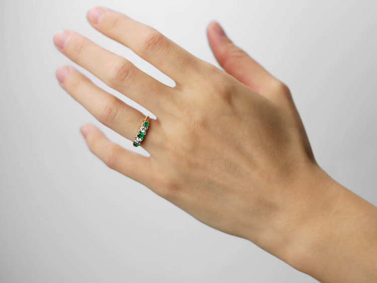Victorian 18ct Gold, Emerald & Diamond Five Stone Carved Half Hoop Ring