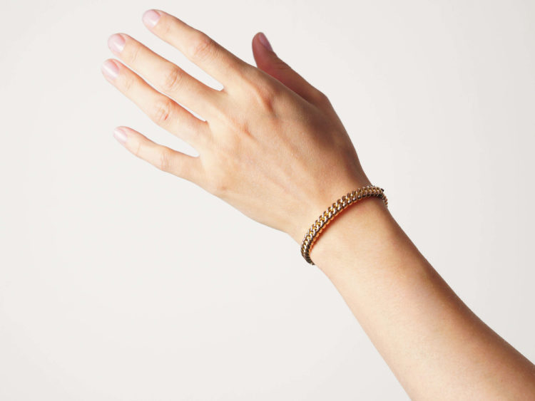 Victorian 9ct Gold Knot Design Bangle