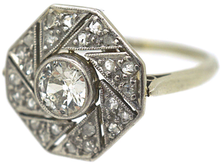 French Art Deco 18ct White Gold and Platinum, Diamond Catherine Wheel Design Ring