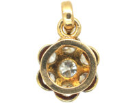 18ct Gold & Platinum, Diamond Set Daisy Cluster Pendant