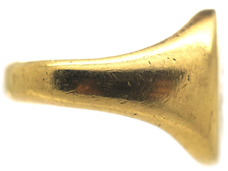 Victorian 18ct Gold Signet Ring with Intaglio of a Lion Rampant