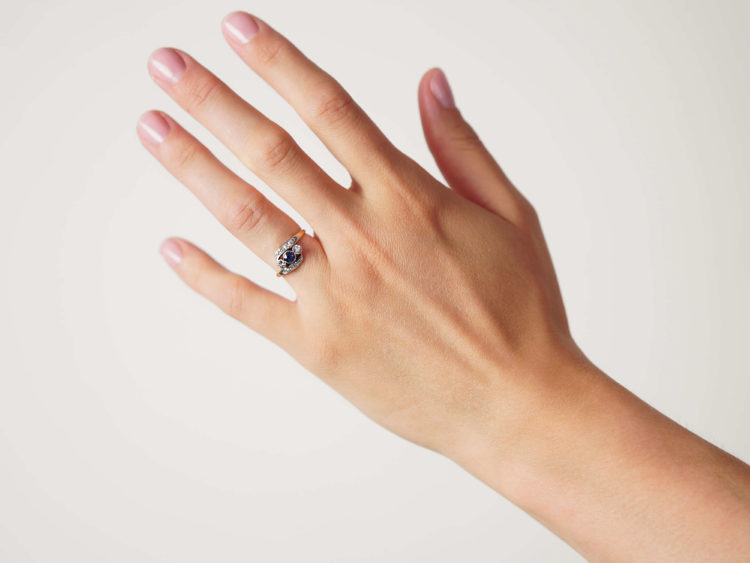 Edwardian 18ct Gold & Platinum Sapphire & Diamond Twist Ring