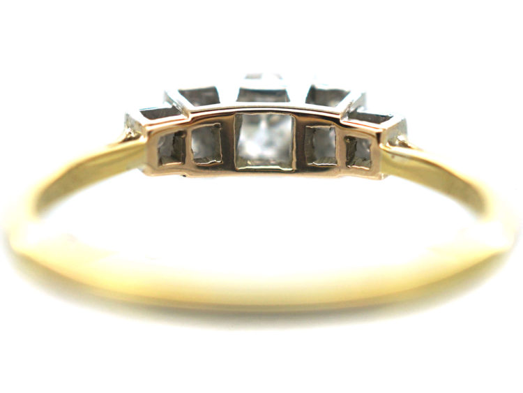 Art Deco 18ct gold & Platinum, Diamond Solitaire Ring with Diamond Set Shoulders