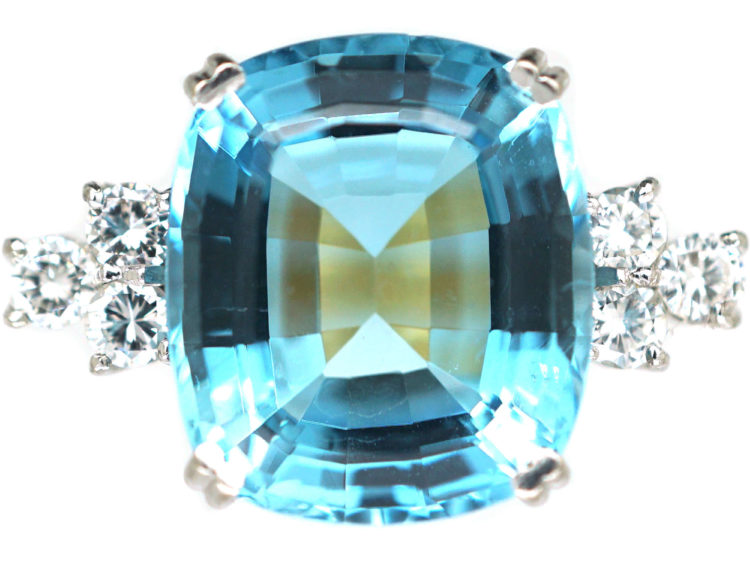 18ct Gold Aquamarine & Diamond Ring