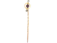 Edwardian 9ct Gold Tie Pin set with a Garnet & Two Natural Split Pearls