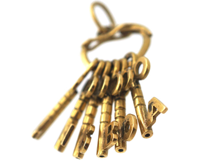 18ct Gold Six Keys Pendant Spelling Lisboa