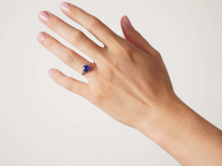 Art Deco Platinum, Ceylon Sapphire & Diamond Ring