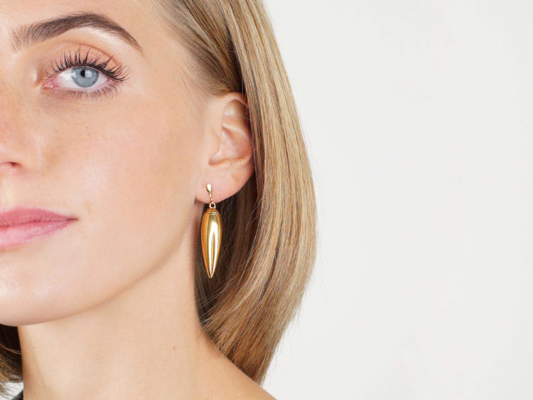 18ct Gold Drop Earrings