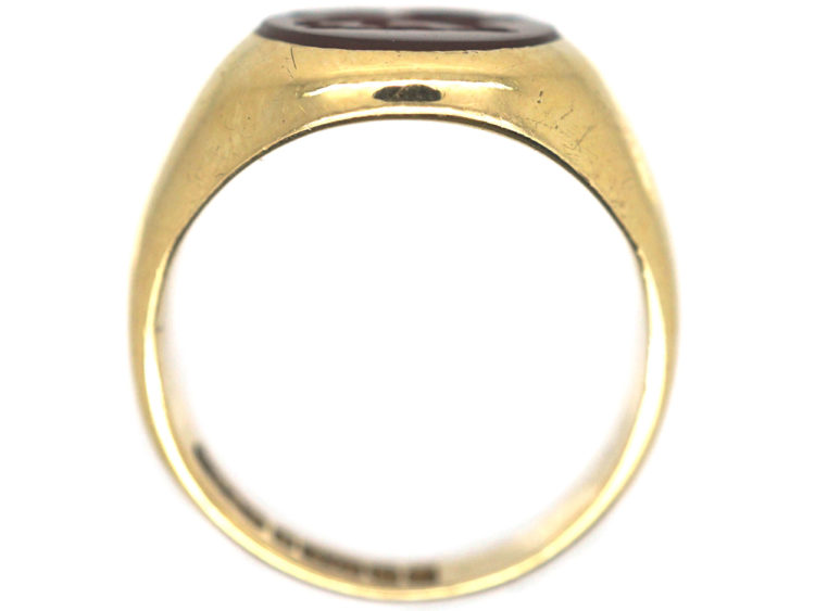 9ct Gold Signet Ring with Carnelian Intaglio of a Lion