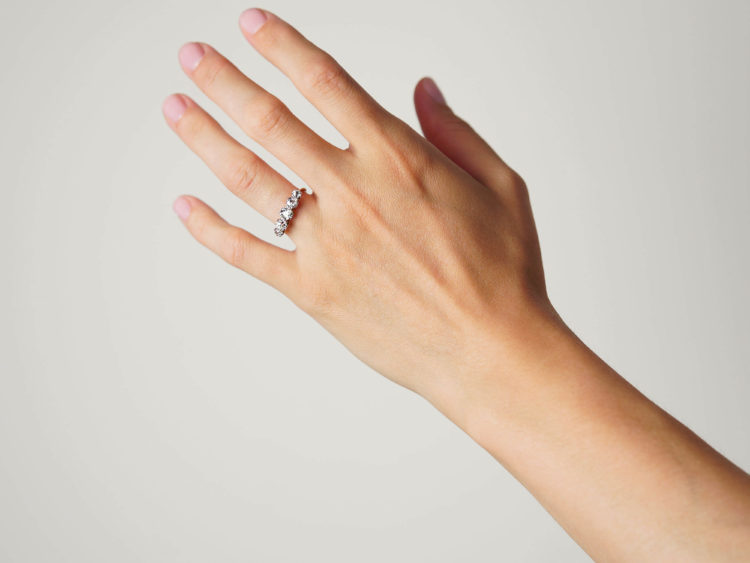 18ct Gold & Platinum Five Stone Diamond Ring