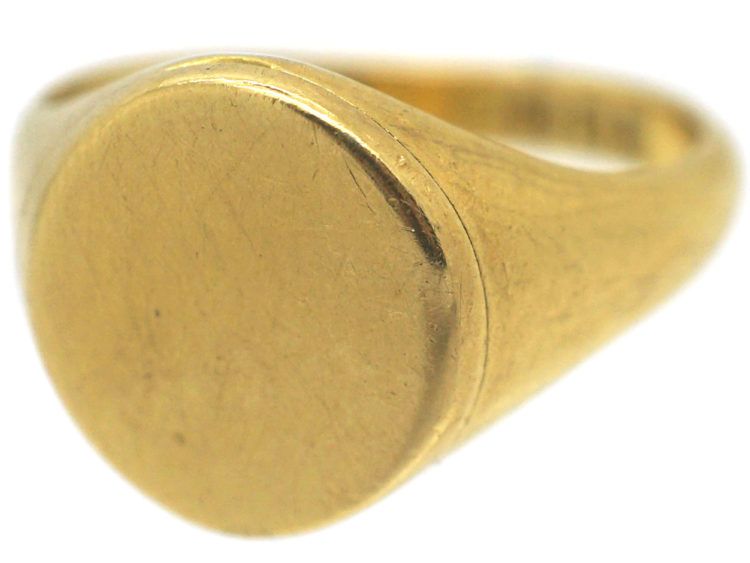 Victorian 18ct Gold Opening Ring with Locket Compartment