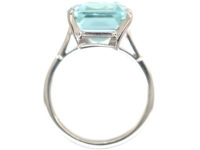 18ct White Gold Rectangular Cut Aquamarine Ring