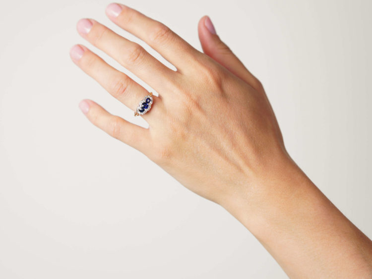 Edwardian 18ct Gold Three Stone Sapphire & Diamond Cluster Ring