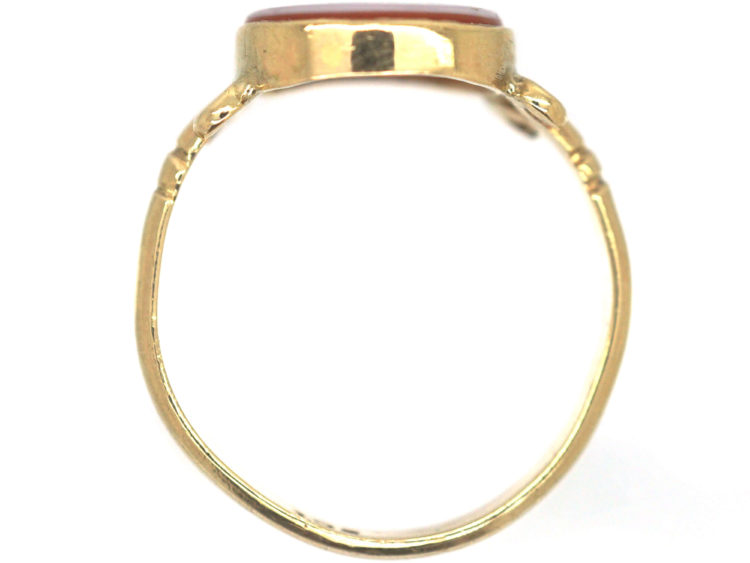 Victorian 9ct Gold Signet Ring set with a Carnelian with Intaglio of Two Cross Keys