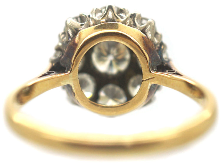 18ct Gold Large Diamond Cluster Ring