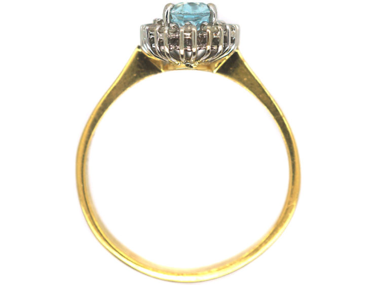 18ct Gold Aquamarine & Diamond Oval Cluster Ring