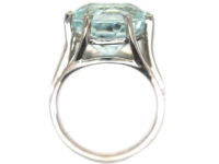 18ct White Gold & Large Aquamarine Ring