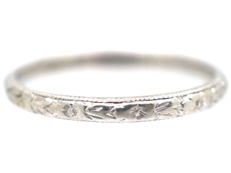 Art Deco Platinum Wedding Ring Engraved with Flowers & Leaves