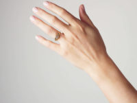 Victorian 18ct Gold Solitaire Ring with Foliate Shoulders