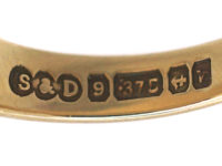 Retro 9ct Gold Signet Ring Engraved witha Rampant Wolf