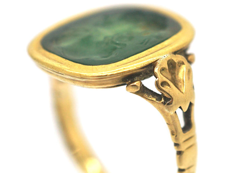 Georgian 15ct Gold Carved Moss Agate Ring with Intaglio of Dionysus, the Greek God of Wine