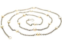Art Deco 18ct White Gold Chain Interspersed with Nineteen Natural Pearls