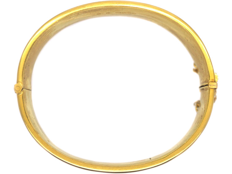 Retro 9ct Gold Bangle with Engraved Foliate Motifs