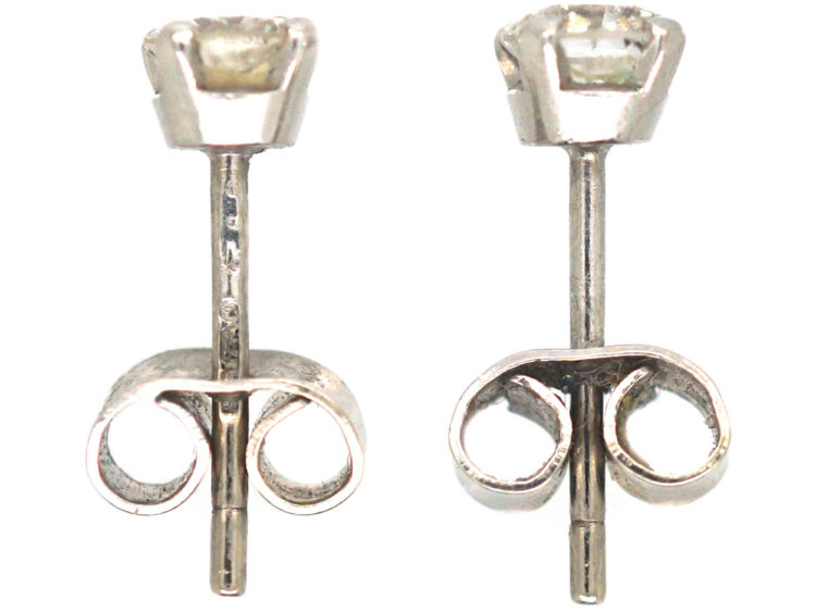 18ct White Gold & Diamond Stud Earrings