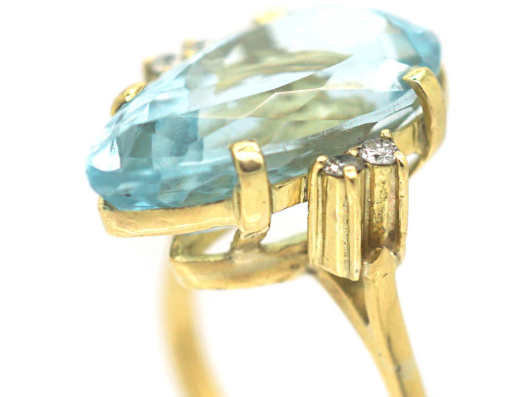 1950s 18ct Gold Large Pear Shaped Blue Topaz Ring with Diamond Set Shoulders