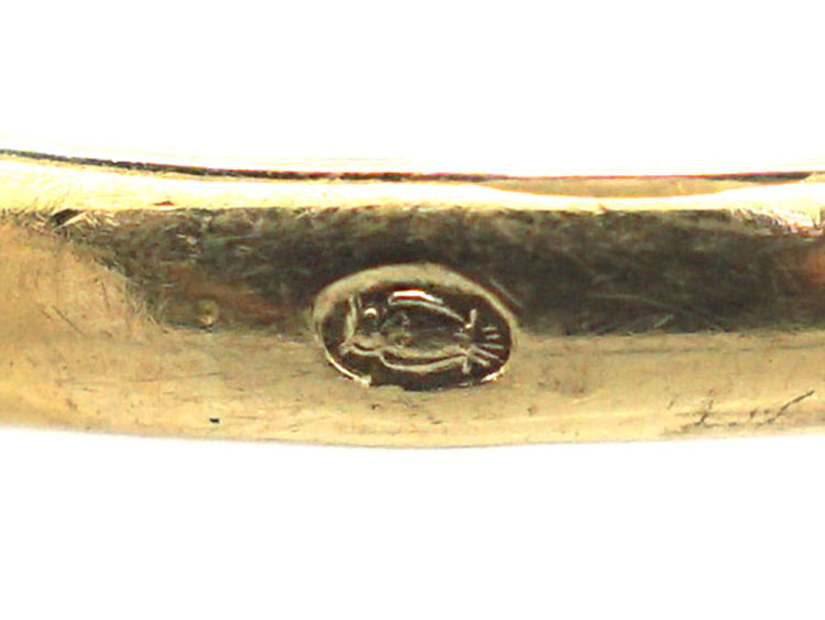 French 18ct Gold Diamond Ring with Line Pattern