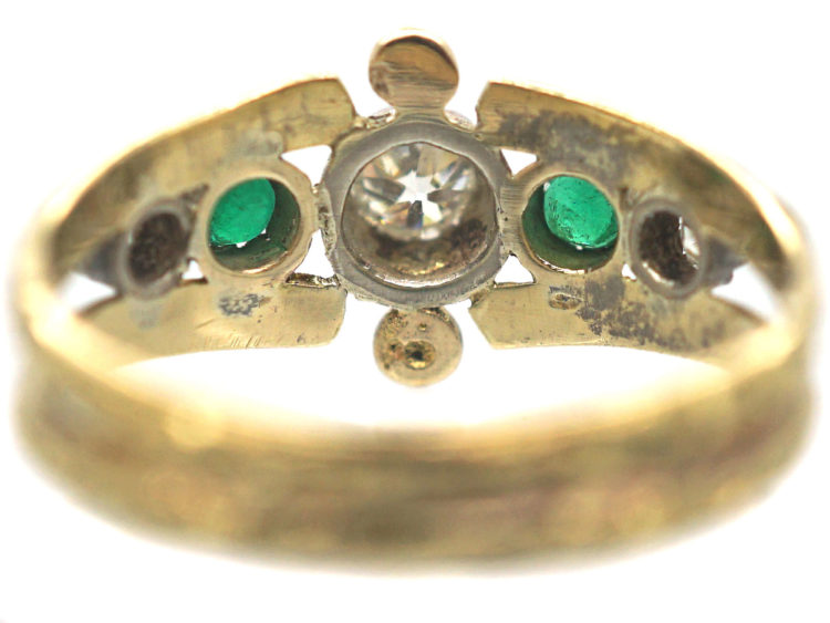 Victorian 18ct Gold Ring set with Emerald & Diamonds