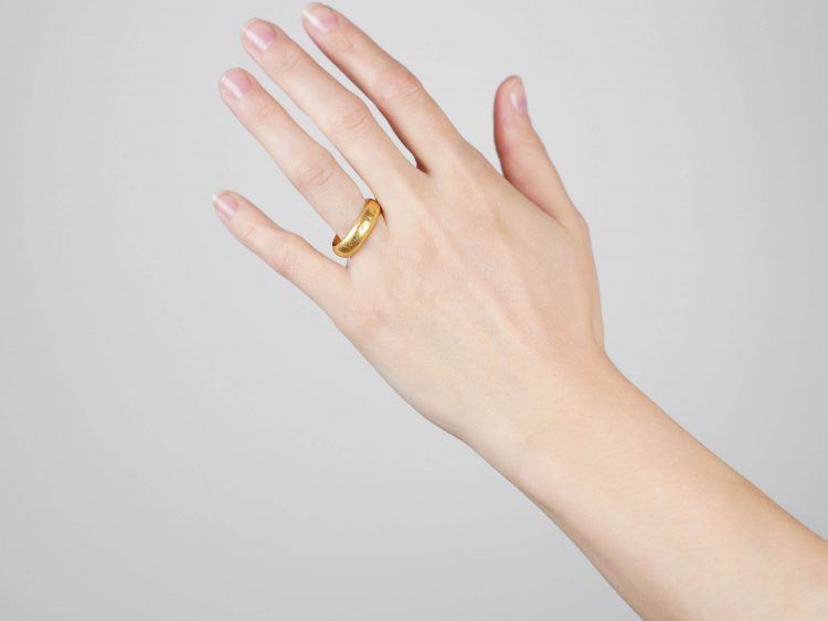 Post Medieval Gold Posy Ring engraved inside with 'As god hath apoynted be contente'