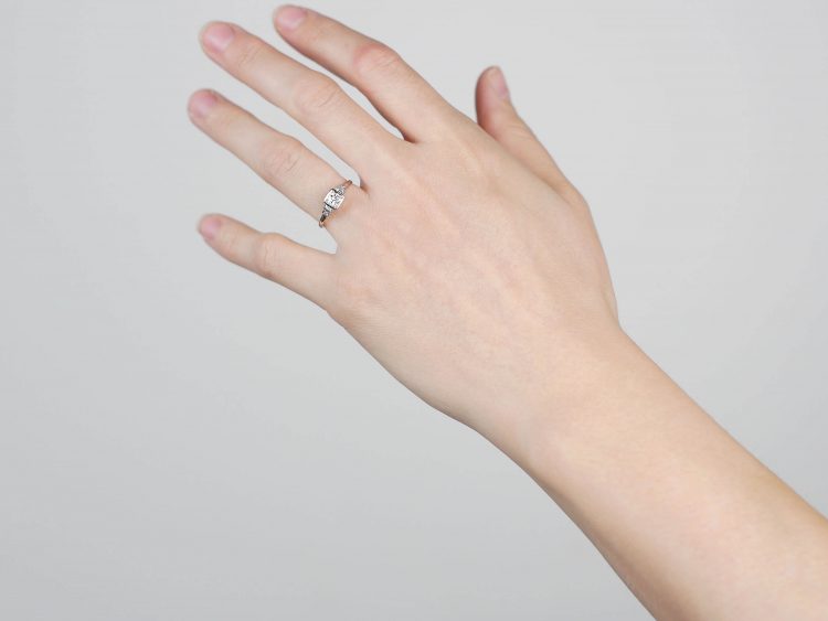 Art Deco 18ct Gold & Platinum Diamond Solitaire Ring with Step Cut Shoulders