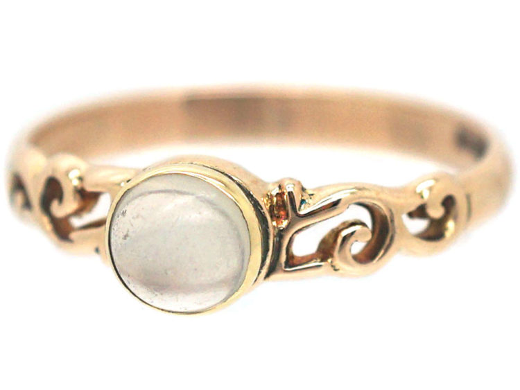 Edwardian 9ct Gold & Moonstone Ring