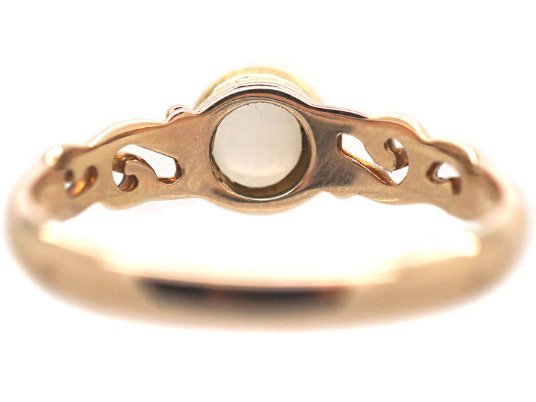 Edwardian 9ct Gold & Moonstone Ring