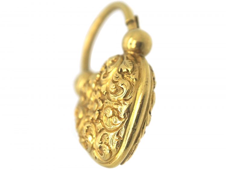 William 1V 18ct Gold Large Heart Shaped Padlock with Repoussé Detail