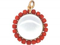 French 19th Century 18ct Gold Round Locket with Coral Border
