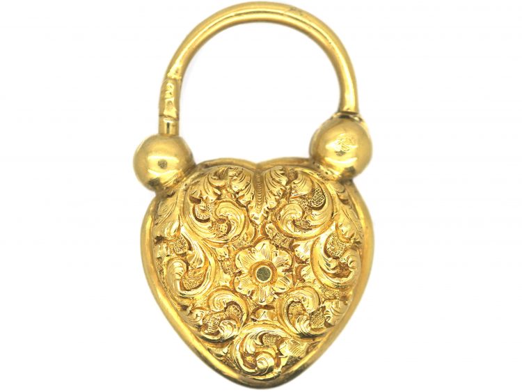 William 1V 18ct Gold Large Heart Shaped Padlock with Repoussé Detail