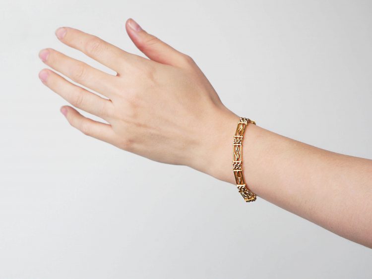 Edwardian 15ct Gold Gate Bracelet