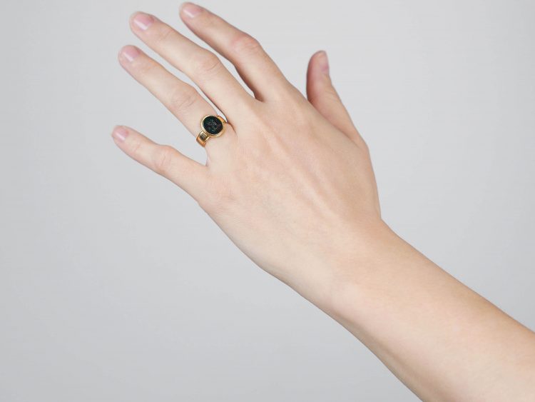 Victorian 18ct Gold Signet Ring with Bloodstone Intaglio of a Heraldic Gryphon
