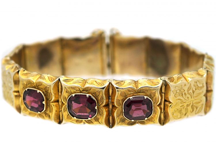 Victorian 15ct Gold Engraved Bracelet set with Three Almandine Garnets with Glazed Locket on the Reverse