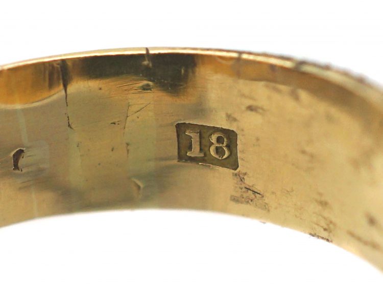 Victorian 18ct Gold Signet Ring with Bloodstone Intaglio of a Heraldic Gryphon