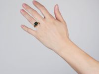 Victorian 18ct Gold Signet Ring set with a Bloodstone with Crest Intaglio