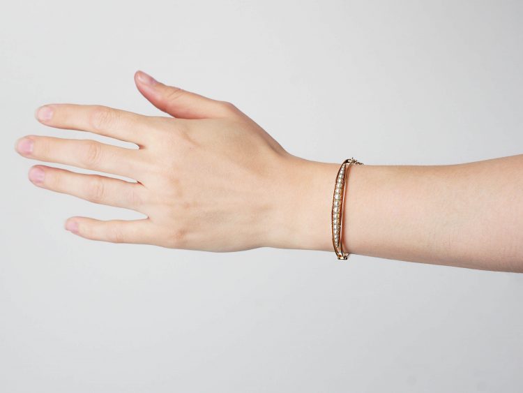 Edwardian 15ct Gold & Natural Split Pearls Bangle