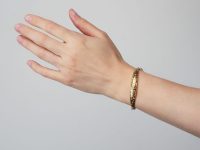 Edwardian 9ct Gold Engraved Bangle