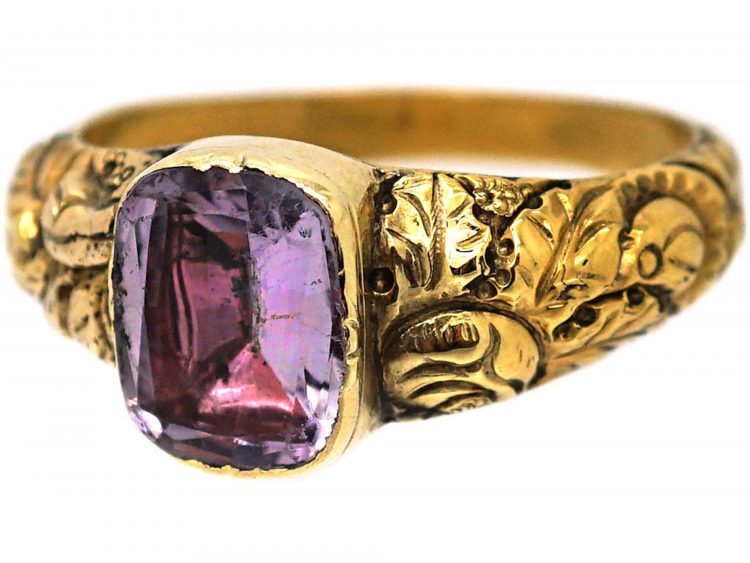 Georgian 18ct Gold & Foiled Amethyst Ring