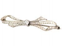 Art Deco 18ct White Gold & Platinum, Diamond Bow Brooch in Original Case