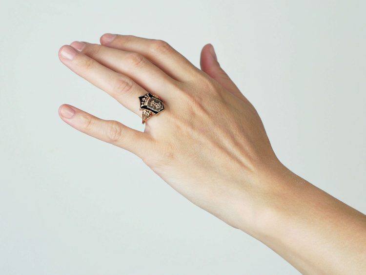 19th Century 18ct Gold & Onyx Ring with Coronet & Two Keys