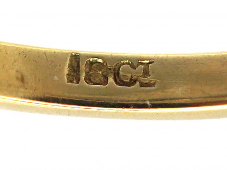 18ct Gold Three Stone Diamond Ring