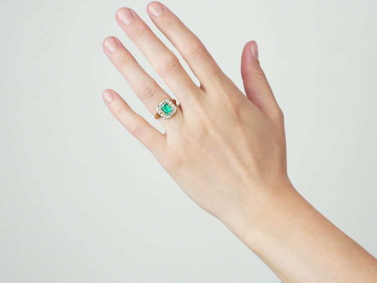 Victorian 15ct Gold, Emerald & Diamond Rectangular Cluster Ring